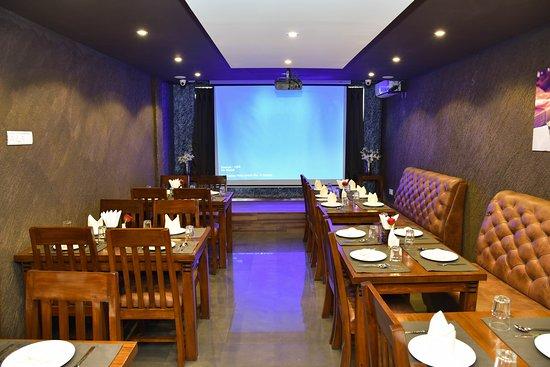 Ocean Cafe Bar And Restaurant